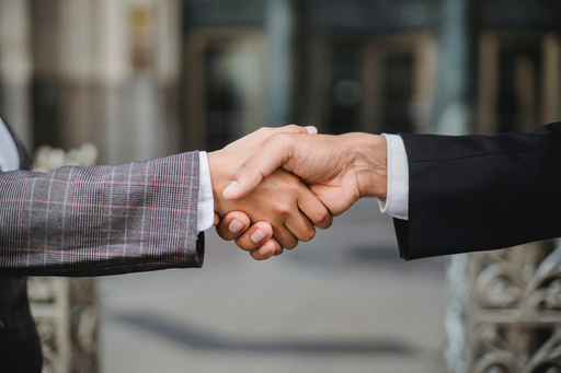 ContractsCounsel 8 Things to Include in a Business Partnership Agreement