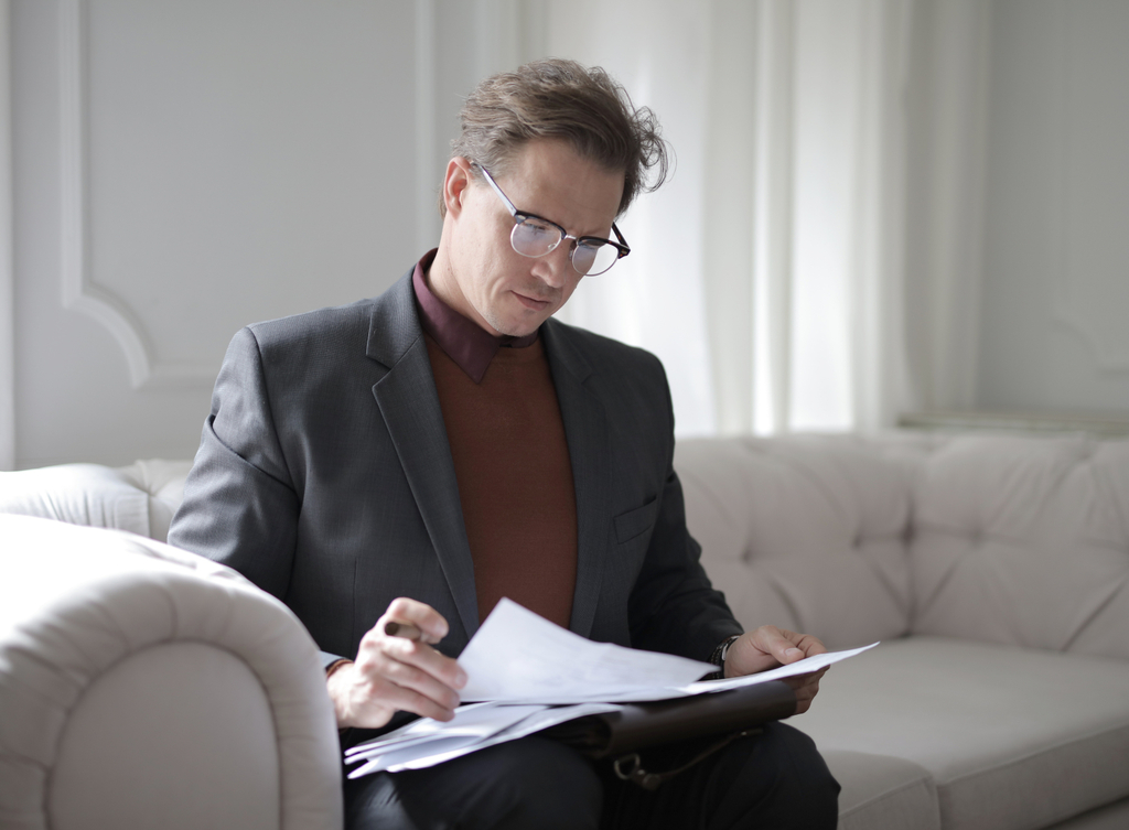 ContractsCounsel Business Purchase Agreement
