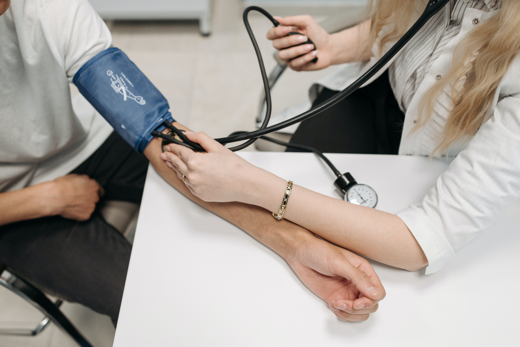 Physician Contract Negotiation: Everything You Should Know