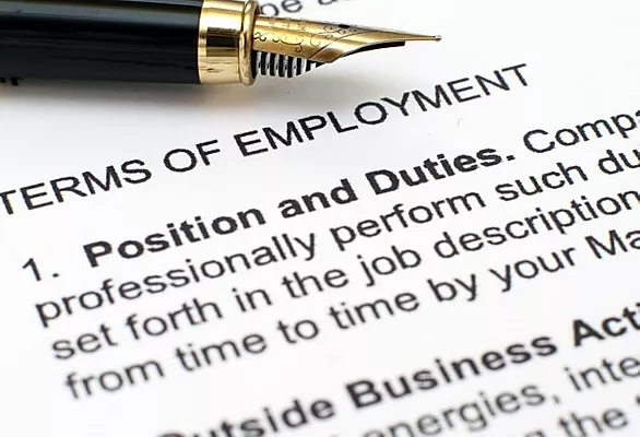 ContractsCounsel Employment Contract Image