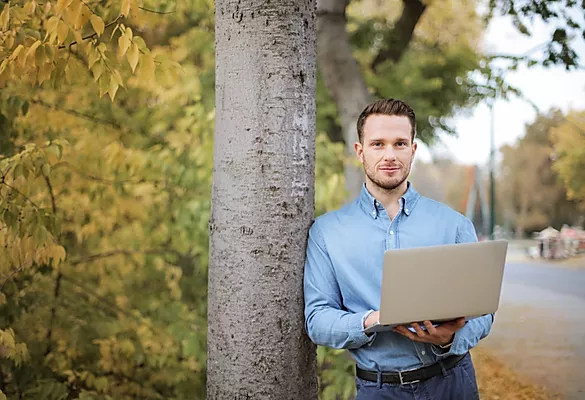 ContractsCounsel Freelance Contract Lawyer Image